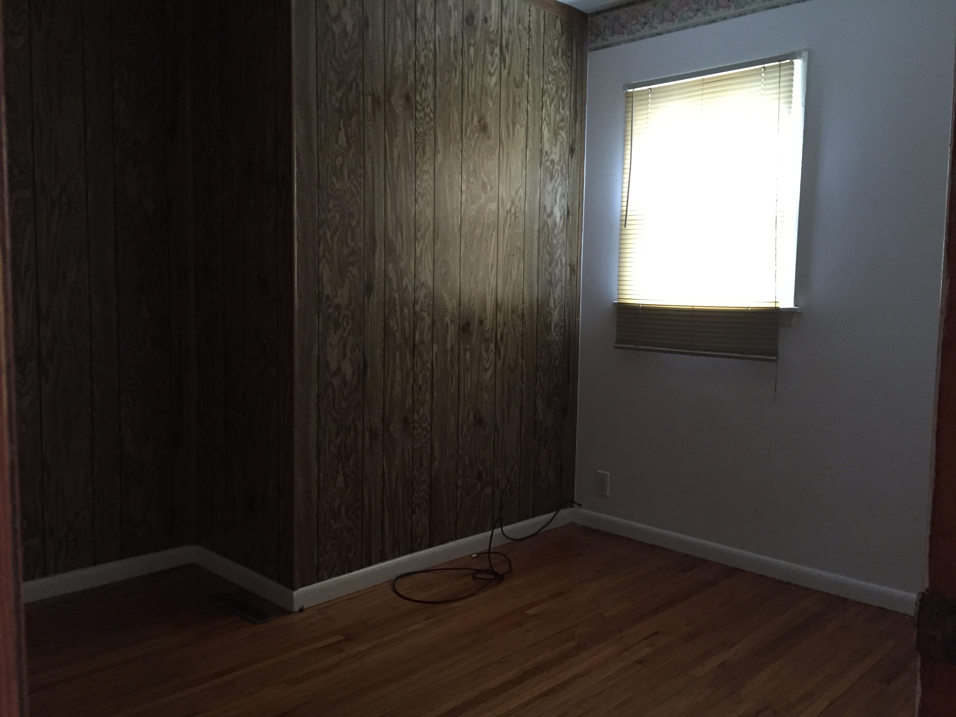 waterloo House Real Estate 1222 Columbia SulenticFischels